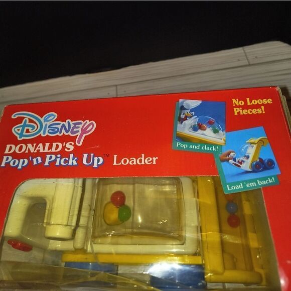 Disney Donald's Pop'n Pick Up Loader Toddler Kid Toy 9-36 Months Mattel 1992 NIB - Picture 5 of 10